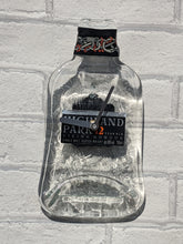 Load image into Gallery viewer, Sipsmith gin bottle clock
