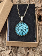 Load image into Gallery viewer, Bombay Sapphire gin bottle necklace (large)