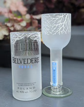 Load image into Gallery viewer, Belvedere vodka bottle glasses
