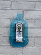 Load image into Gallery viewer, Bombay Sapphire bottle clock
