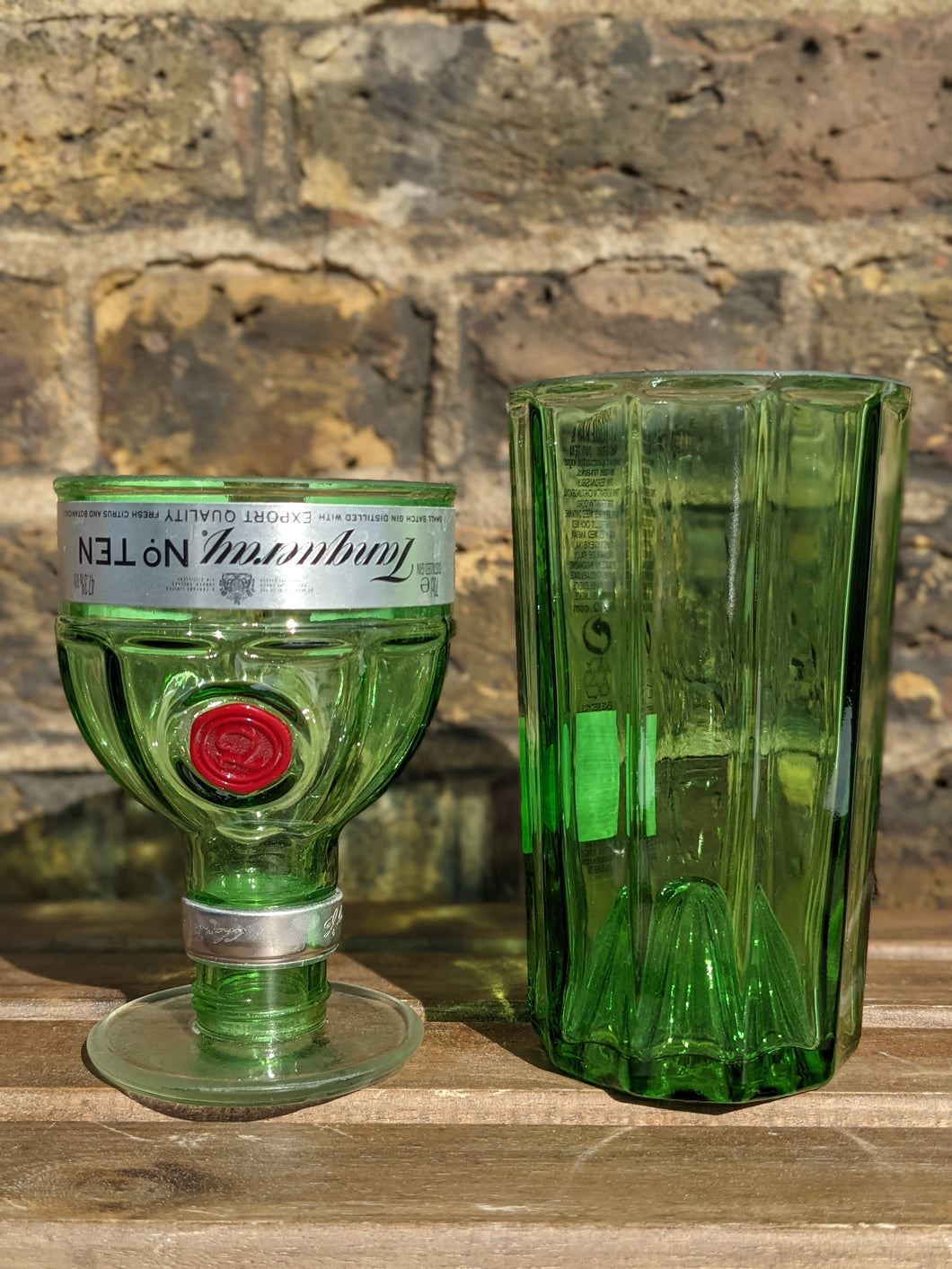 Tanqueray No. 10 gin bottle glasses