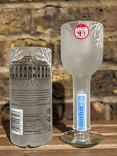 Load image into Gallery viewer, Belvedere vodka bottle glasses

